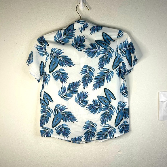 Boys 11/12 SHEIN Tropical Hawaiian Leaf Shirt Blue Green Short Sleeve Button Up - Picture 4 of 6